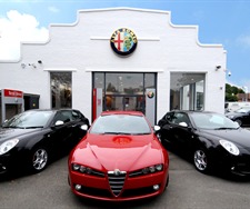 HWM Alfa Romeo Showroom by Gifford Grant